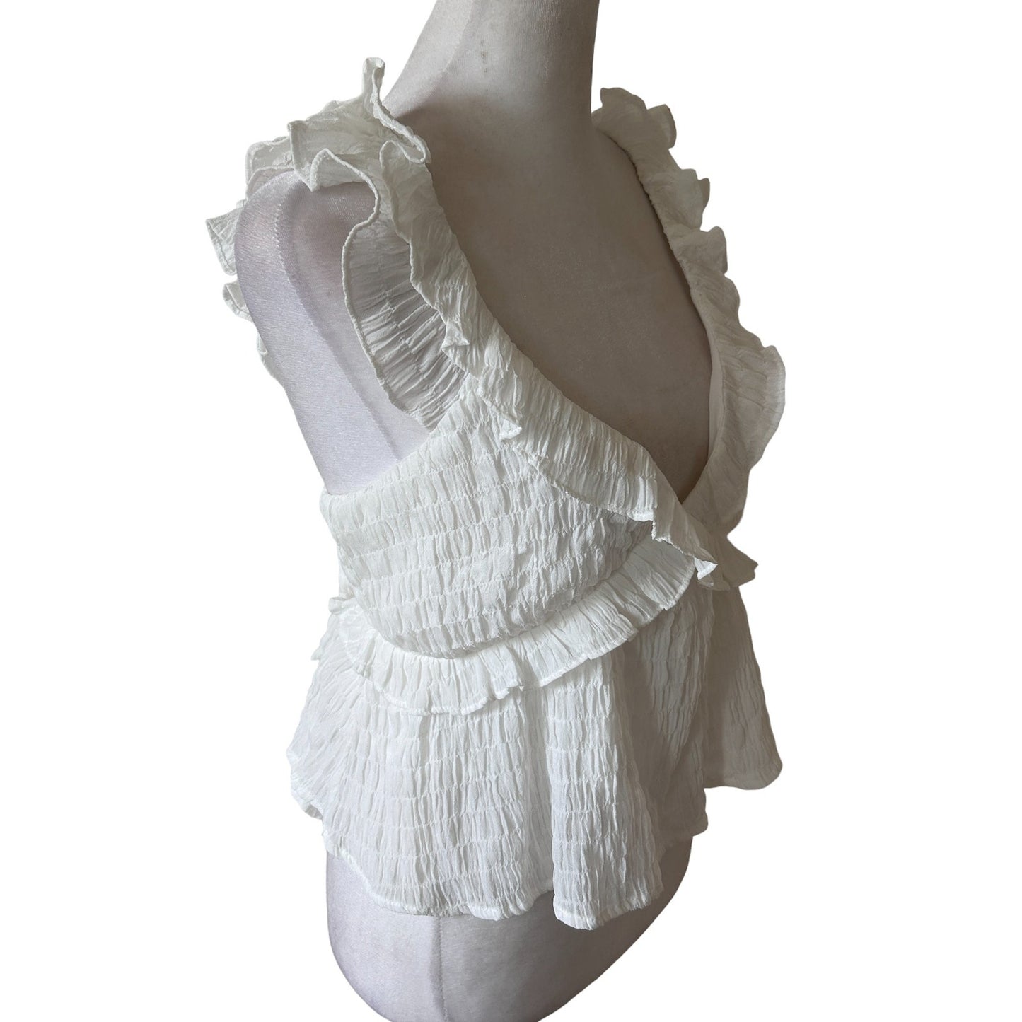 In Your Favor White Ruffled Boho Sleeveless Deep V-Neck Top Womens Size Medium