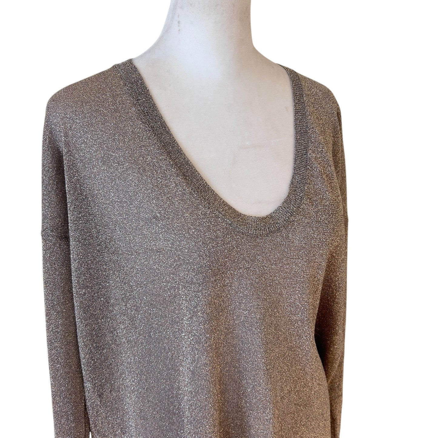 Vince Taupe Gold Sparkly Long Sleeve V-Neck Sheer Knit Sweater Womens Size Large