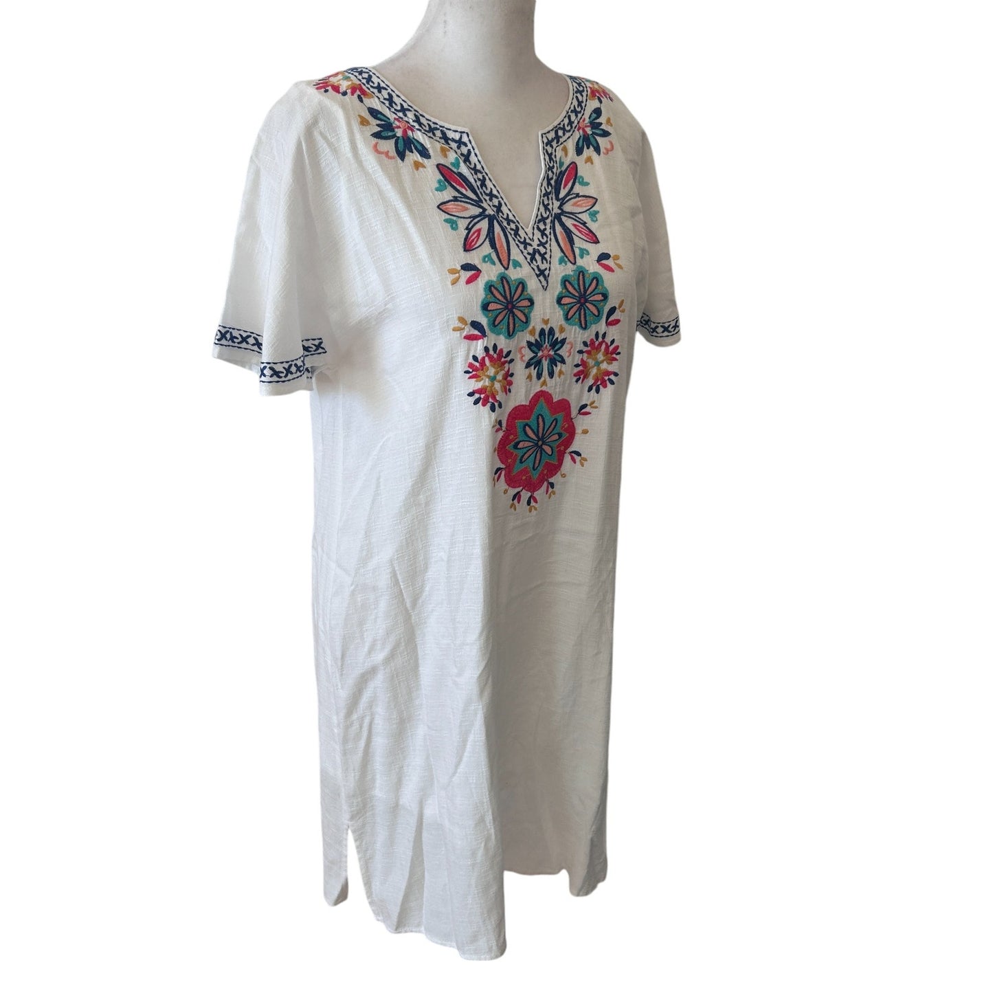 THML White Floral Embroidered V-Neck Boho Mini Shift Dress Womens Size Small NEW