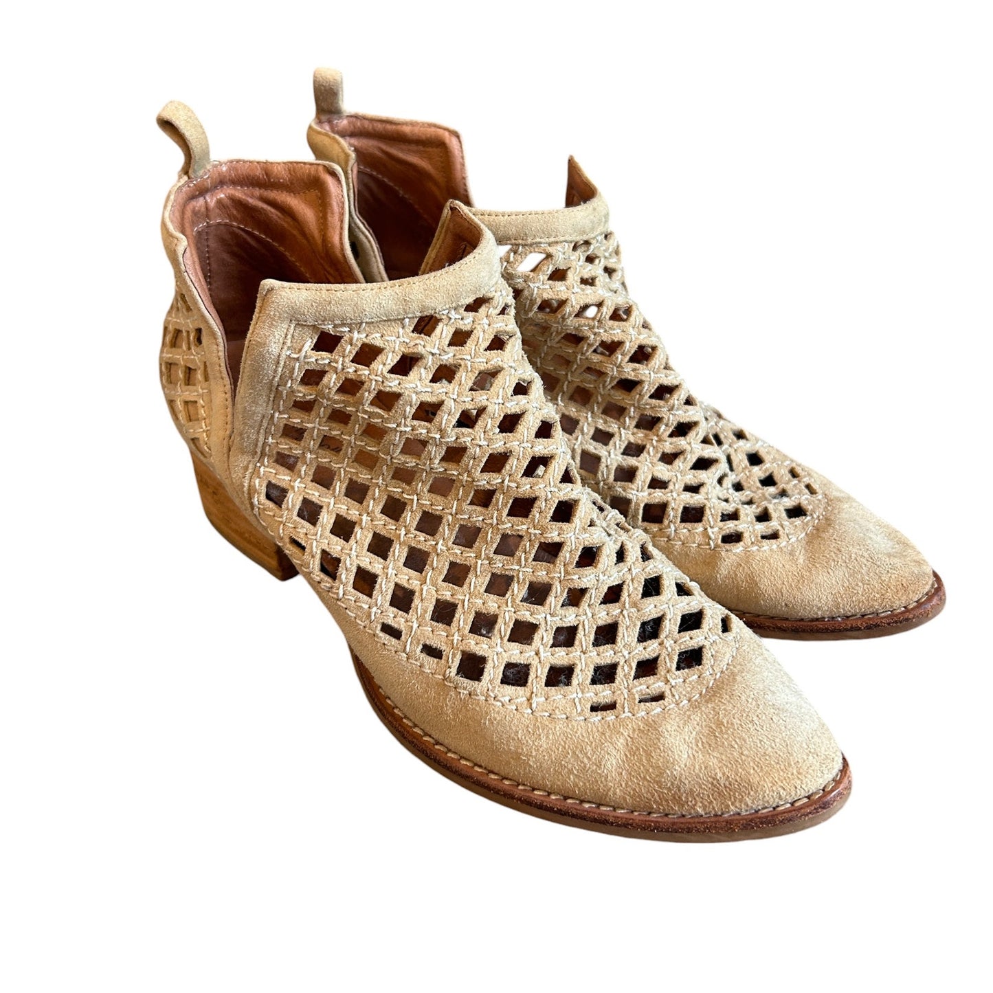 Jeffrey Campbell Taggart Tan Suede Lattice Cutout Ankle Bootiie Boot Size 9.5