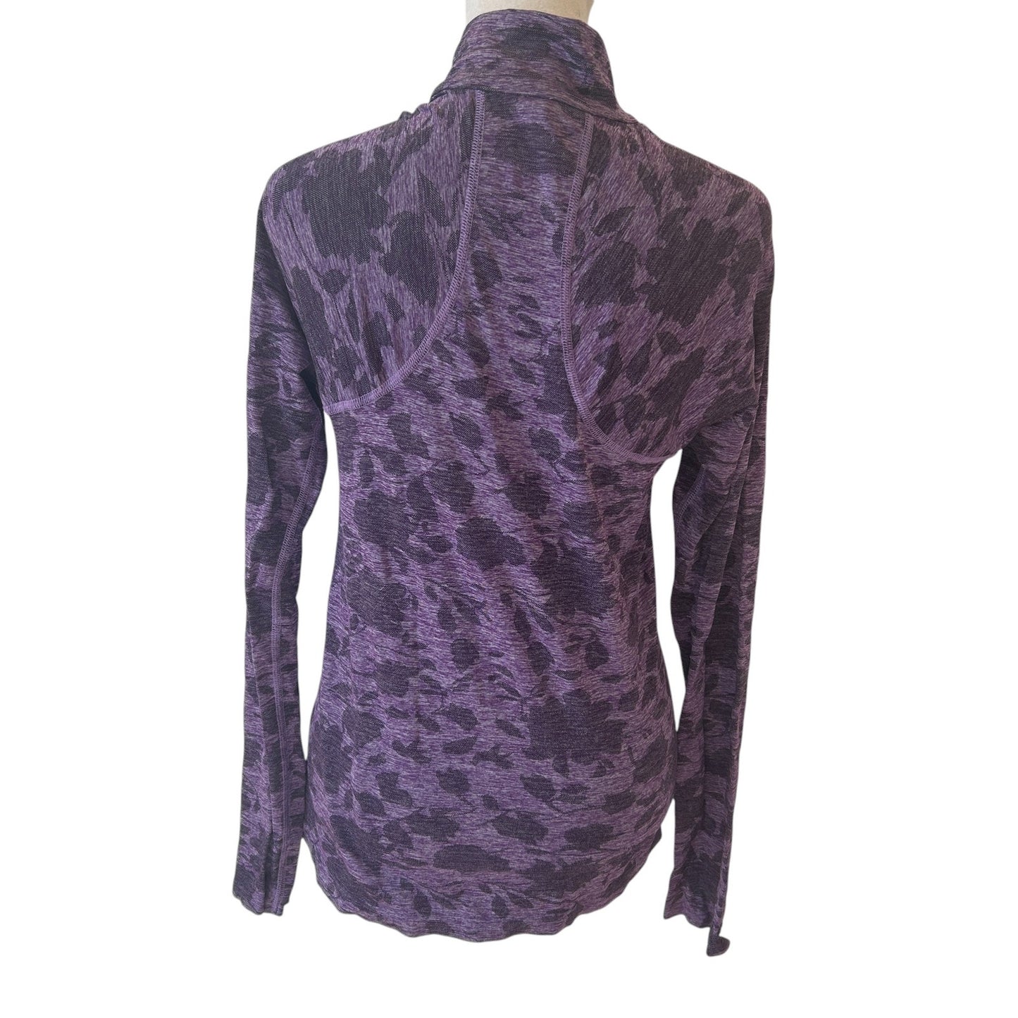 Athleta Momentum Purple Camo 1/4 Zip Long Sleeve Pullover Shirt Size Medium